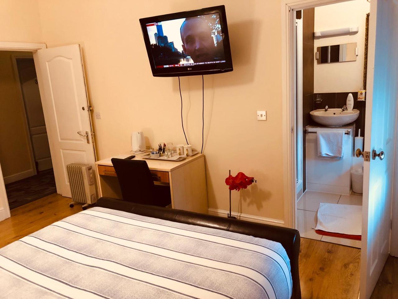 Inn On The Broadway Woking Ngoại thất bức ảnh